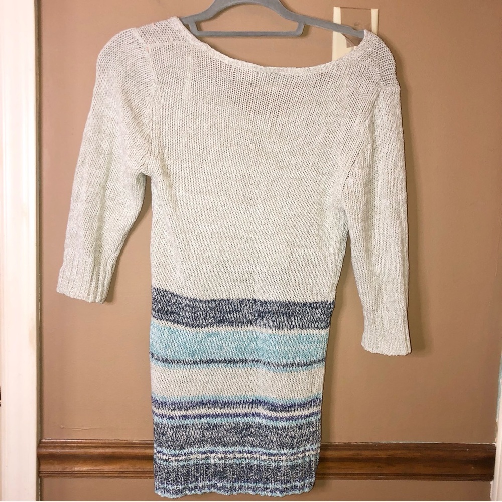 Roxy stripe 3/4‎ Sleeve Color block Sweater Cream Blue Size Large - Picture 2 of 5
